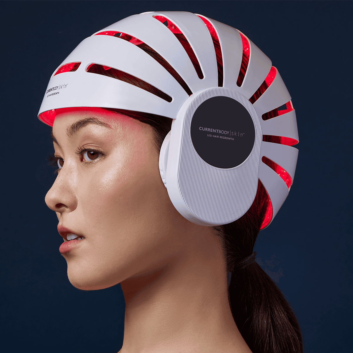 CurrentBody Skin LED Gerät gegen Haarausfall GQ