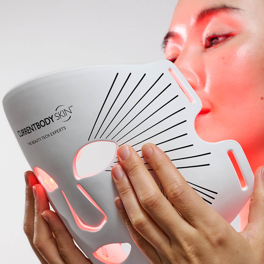 CurrentBody Skin LED Lichttherapie Maske der 2. Generation & LED Brightening Hals & Dekolleté Maske